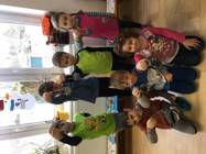 Jak Myšky a Koťata tvoří a hrají si ve školičce