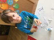 Jak Myšky a Koťata tvoří a hrají si ve školičce