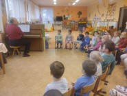 "Toníkův hudební vláček"