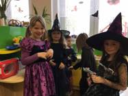 Čarodějnický den myšiček a koťat