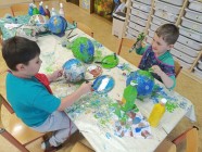 Jen si, děti, všimněte