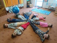 Jen si, děti, všimněte