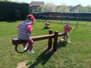 Jen si, děti, všimněte