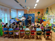 Pohádka O dvanácti měsíčkách