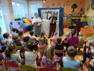 Pohádka O dvanácti měsíčkách