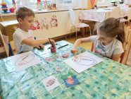 Cesta kolem světa i sportování ve školce