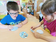 Cesta kolem světa i sportování ve školce