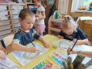 Cesta kolem světa i sportování ve školce