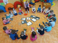 Vnímáme svět všemi smysly a těšíme se na karneval!