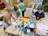 Hody, hody doprovody