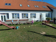 Polámal se mraveneček