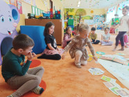 Polámal se mraveneček