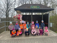 Jen si, děti, všimněte