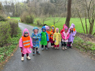 Jen si, děti, všimněte