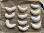 Myšky a Koťátka pečou Martinské rohlíčky