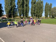 Pohybová hra na "Vlka a ovečky"