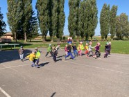 Pohybová hra na "Vlka a ovečky"