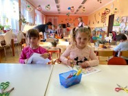 Tvoření - lampiony, kamínky