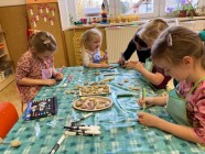 Tvoření - lampiony, kamínky