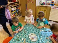 Tvoření - lampiony, kamínky