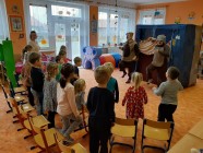 Divadlo JOJO - ,,O sněhovém nadělení"