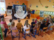 Divadlo JOJO - ,,O sněhovém nadělení"