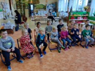 Divadlo JOJO - ,,O sněhovém nadělení"