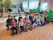 Divadlo JOJO - ,,Zvědavá pohádka"