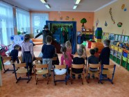 Divadlo JOJO - ,,Zvědavá pohádka"