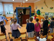 Divadlo JOJO - ,,Zvědavá pohádka"