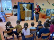 Divadlo JOJO - ,,Zvědavá pohádka"