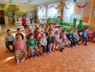 Divadlo ,,U DVOU SLUNCÍ" - ,,Jak zvířátka našla nový domov"