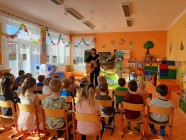 Divadlo ,,U DVOU SLUNCÍ" - ,,Jak zvířátka našla nový domov"