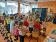 Divadlo JOJO - ,,Pohádky z rozkvetlé louky"