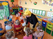 Divadlo JOJO - ,,Pohádky z rozkvetlé louky"