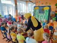 Divadlo JOJO - ,,Pohádky z rozkvetlé louky"