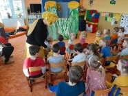 Divadlo JOJO - ,,Pohádky z rozkvetlé louky"