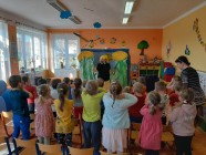Divadlo JOJO - ,,Pohádky z rozkvetlé louky"