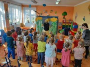 Divadlo JOJO - ,,Pohádky z rozkvetlé louky"