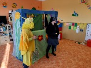 Divadlo JOJO - ,,Pohádky z rozkvetlé louky"