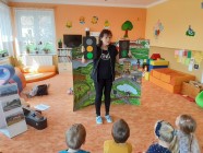 Divadlo ,,U DVOU SLUNCÍ" - ,,Jak Jeníček do města zabloudil"