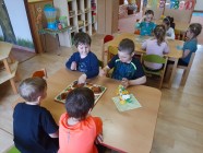 Máme školku rádi, jsme tu kamarádi :-)