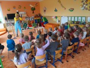 Kabaret ve školce