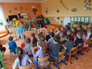 Kabaret ve školce