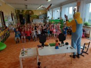 Kabaret ve školce