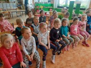 Kabaret ve školce
