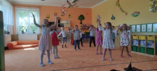 Besídka ke DNI MAMINEK