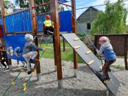Návštěva obecního hřiště na Desné