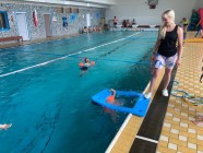 Předposlední plavecký výcvik Koťátek