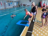 Předposlední plavecký výcvik Koťátek